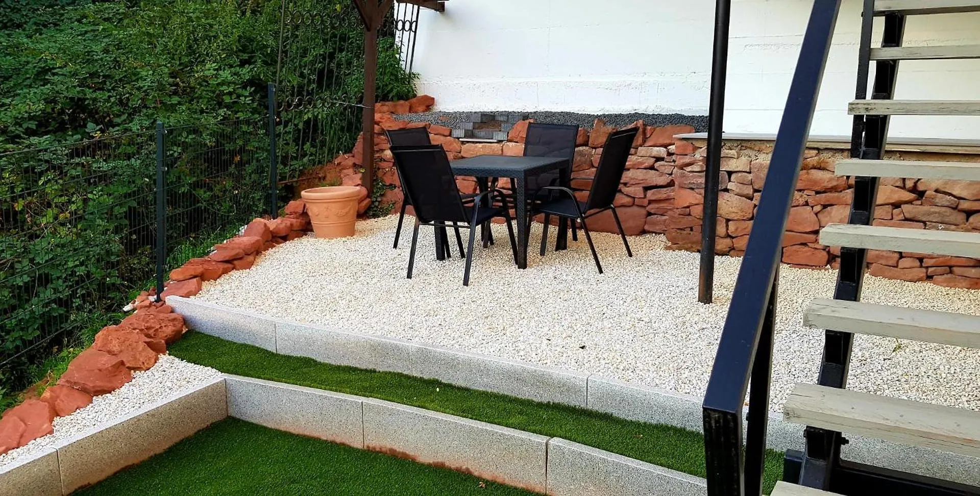 Panoramablick & Weinidylle - Vineyard Suites Elsenfeld 0*,  Germany